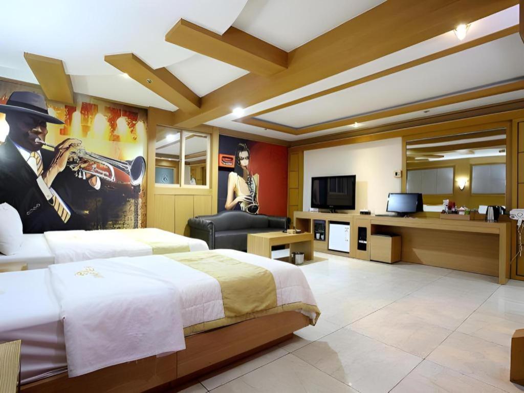 Uijeongbu Hotel Head-One מראה חיצוני תמונה