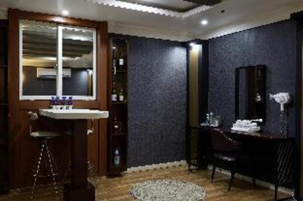 Uijeongbu Hotel Head-One מראה חיצוני תמונה