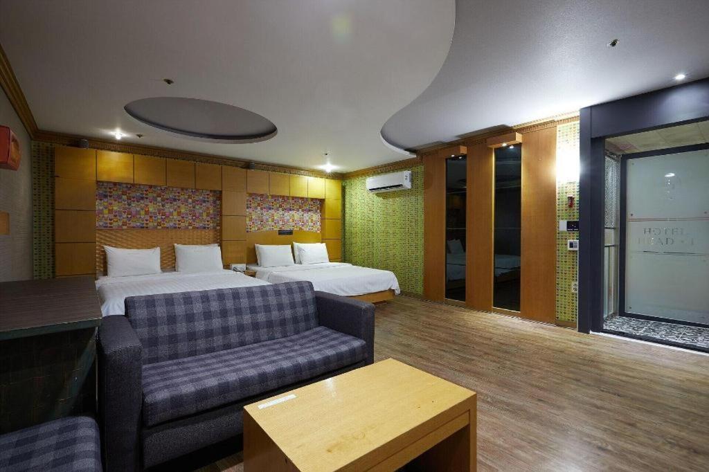 Uijeongbu Hotel Head-One מראה חיצוני תמונה