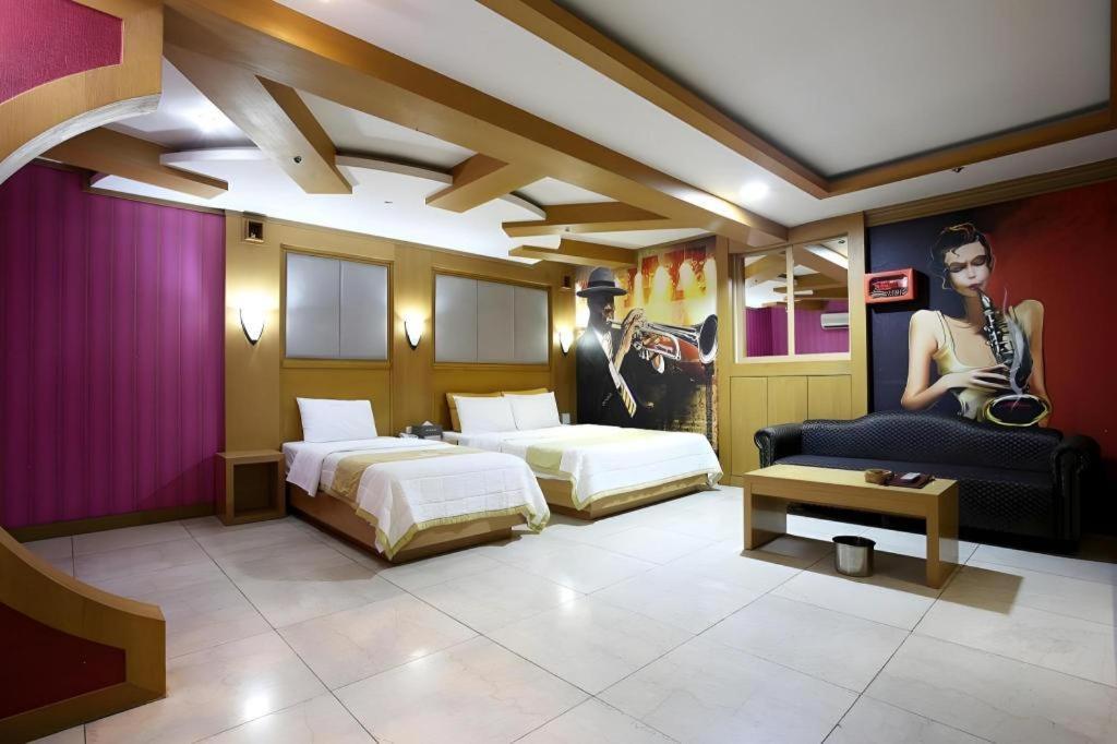Uijeongbu Hotel Head-One מראה חיצוני תמונה